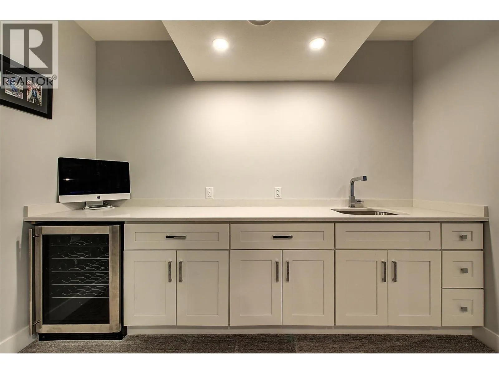 13130 Shoreline Drive