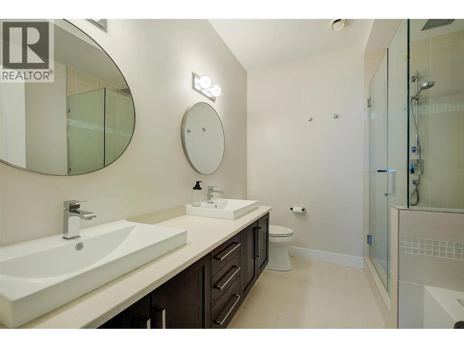 13130 Shoreline Drive