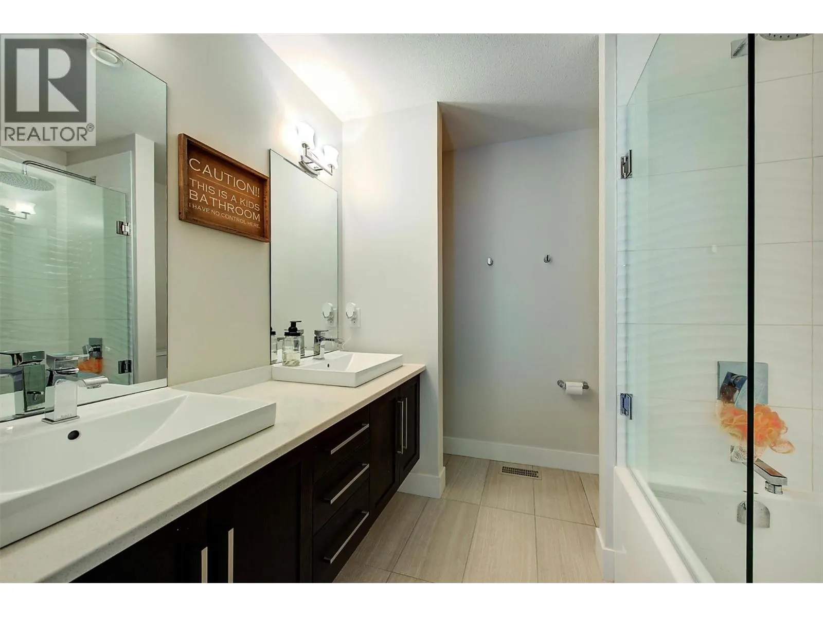 13130 Shoreline Drive