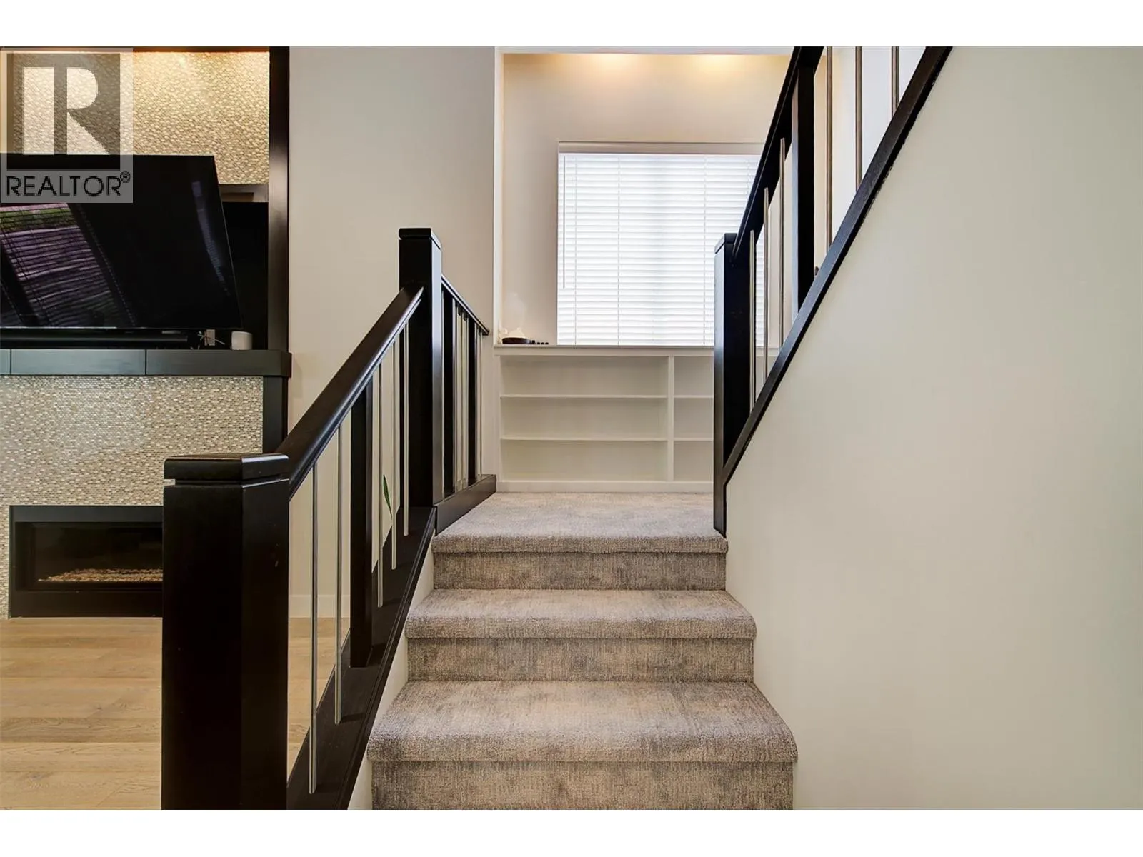 13130 Shoreline Drive