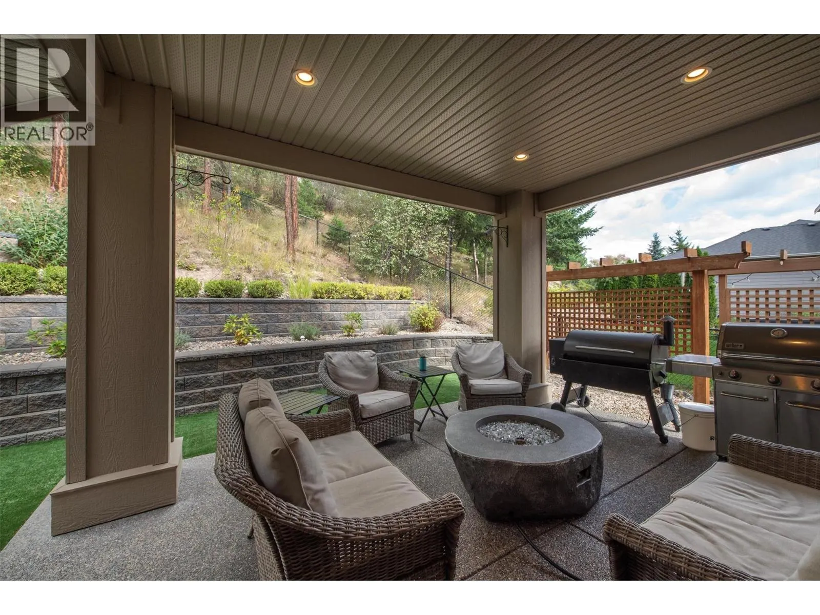 13130 Shoreline Drive