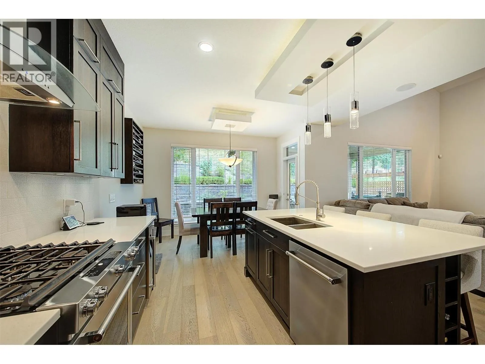 13130 Shoreline Drive