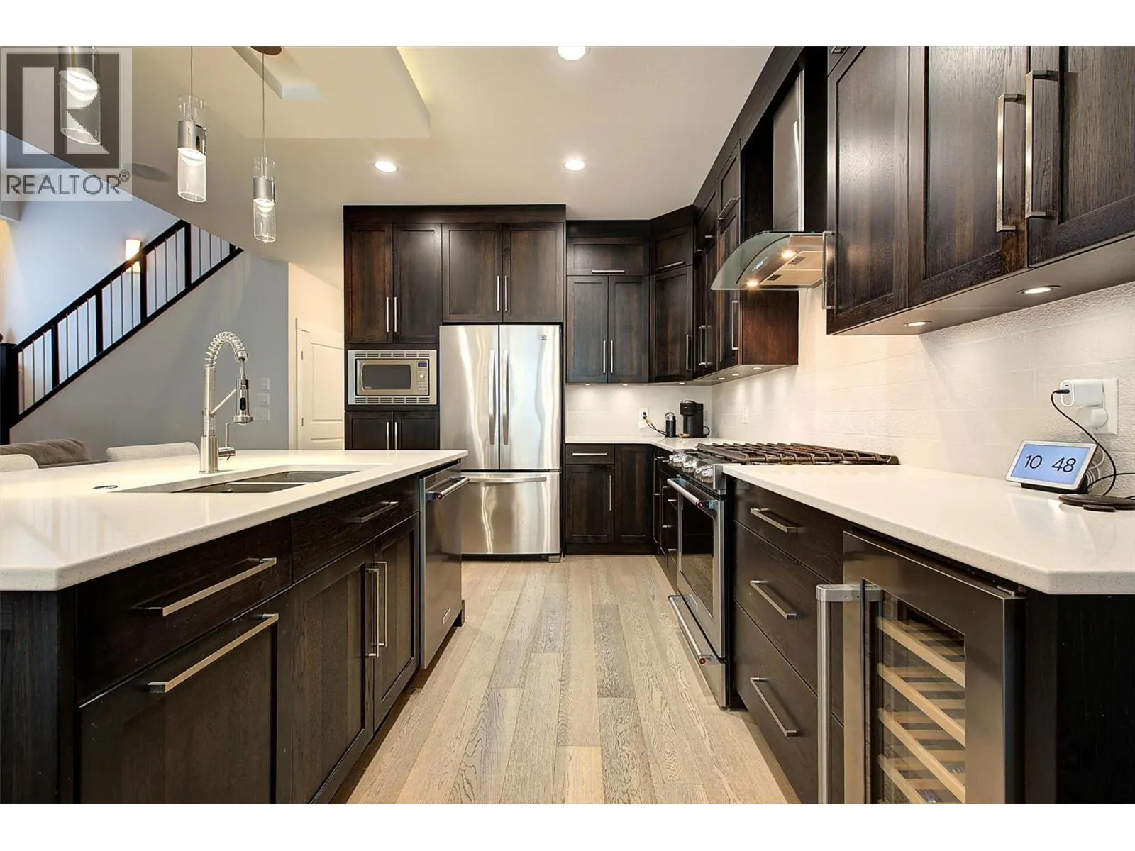 13130 Shoreline Drive