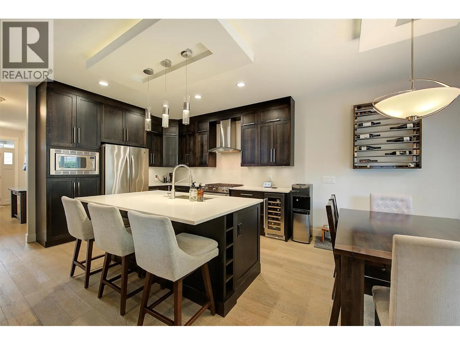 13130 Shoreline Drive