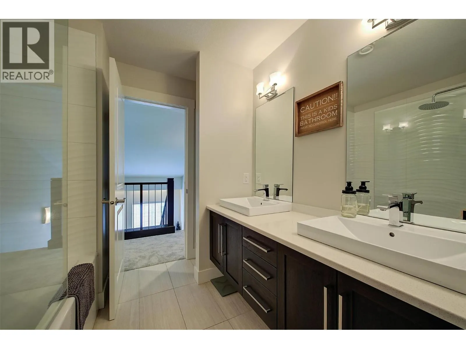 13130 Shoreline Drive