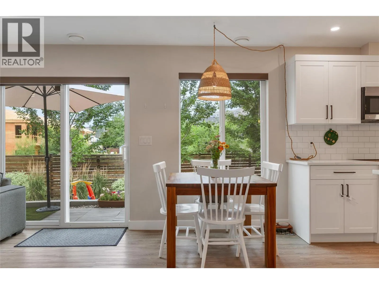 3904 29 Street Unit# 4