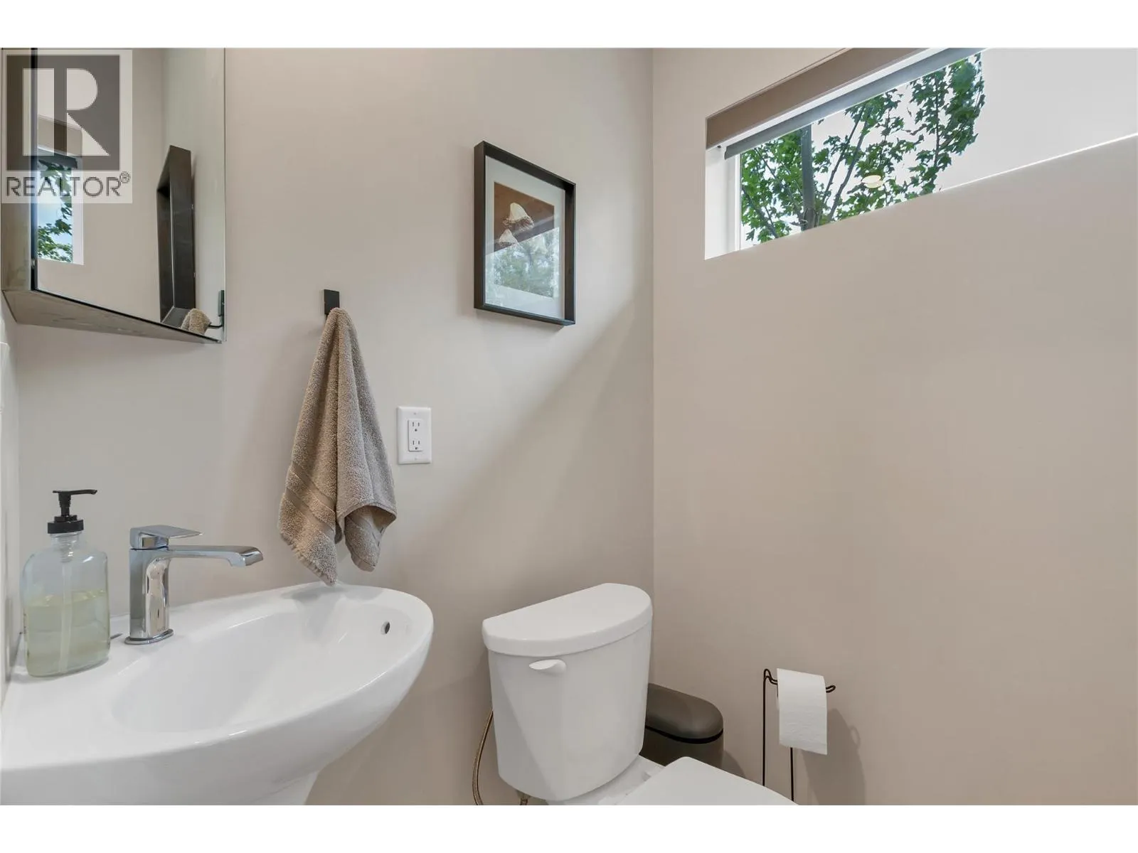 3904 29 Street Unit# 4