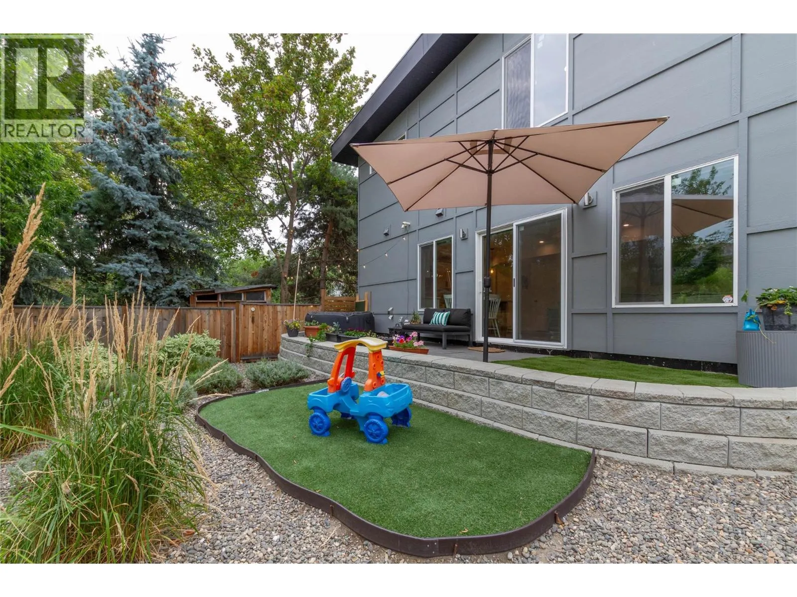 3904 29 Street Unit# 4