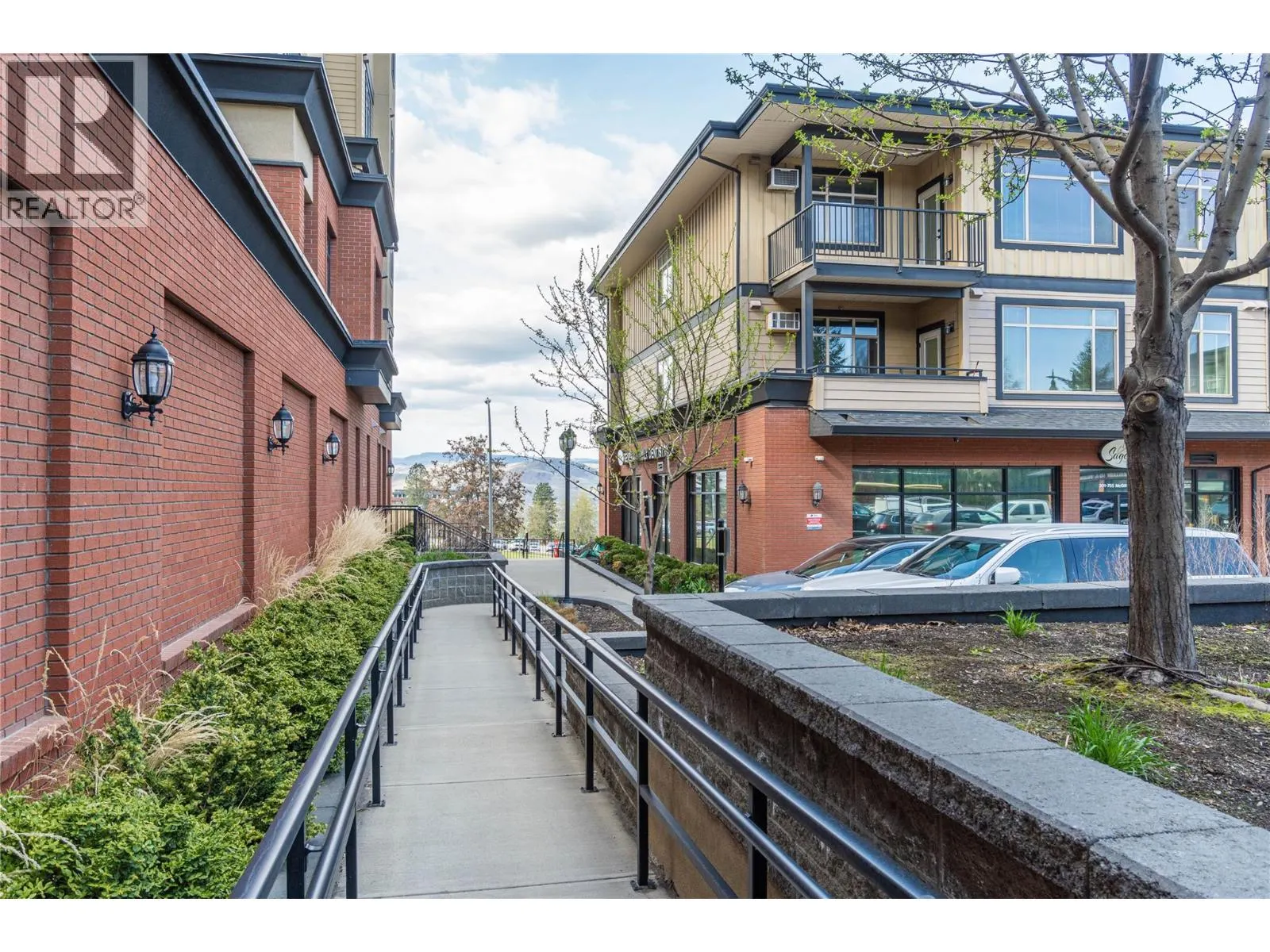755 McGill Road Unit# 301