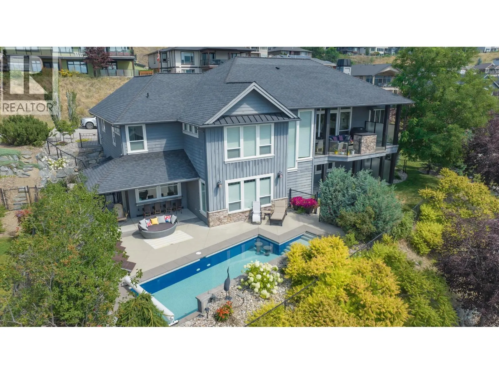 600 Hart Place