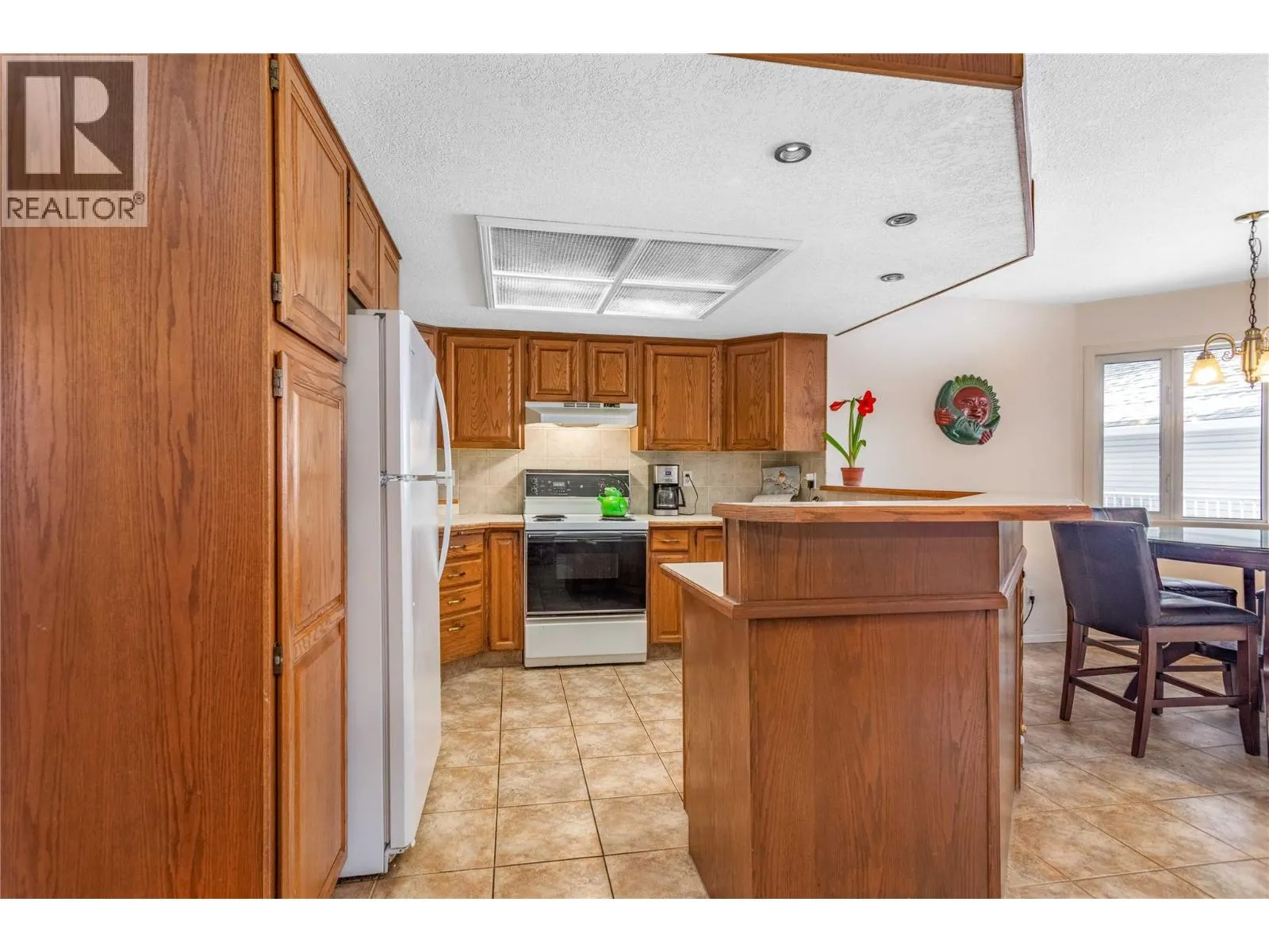 1125 Keyes Road