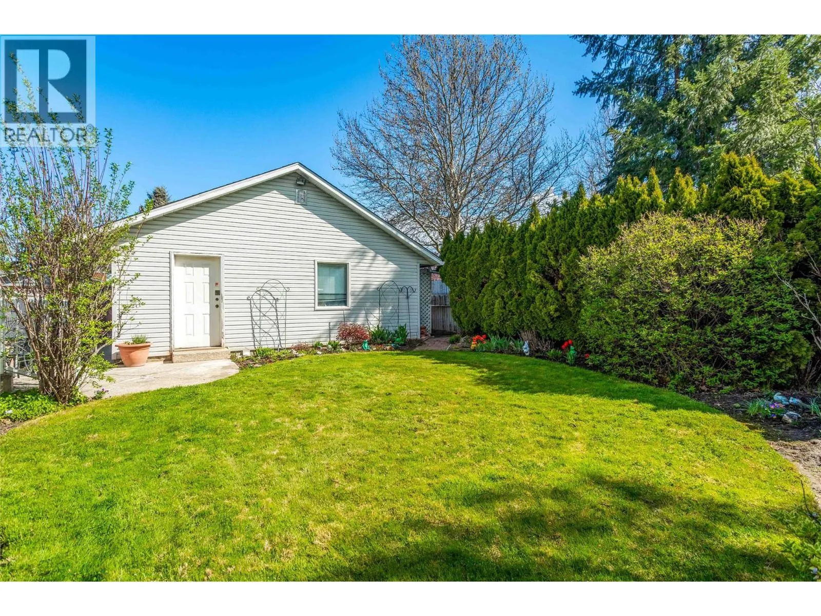 1125 Keyes Road