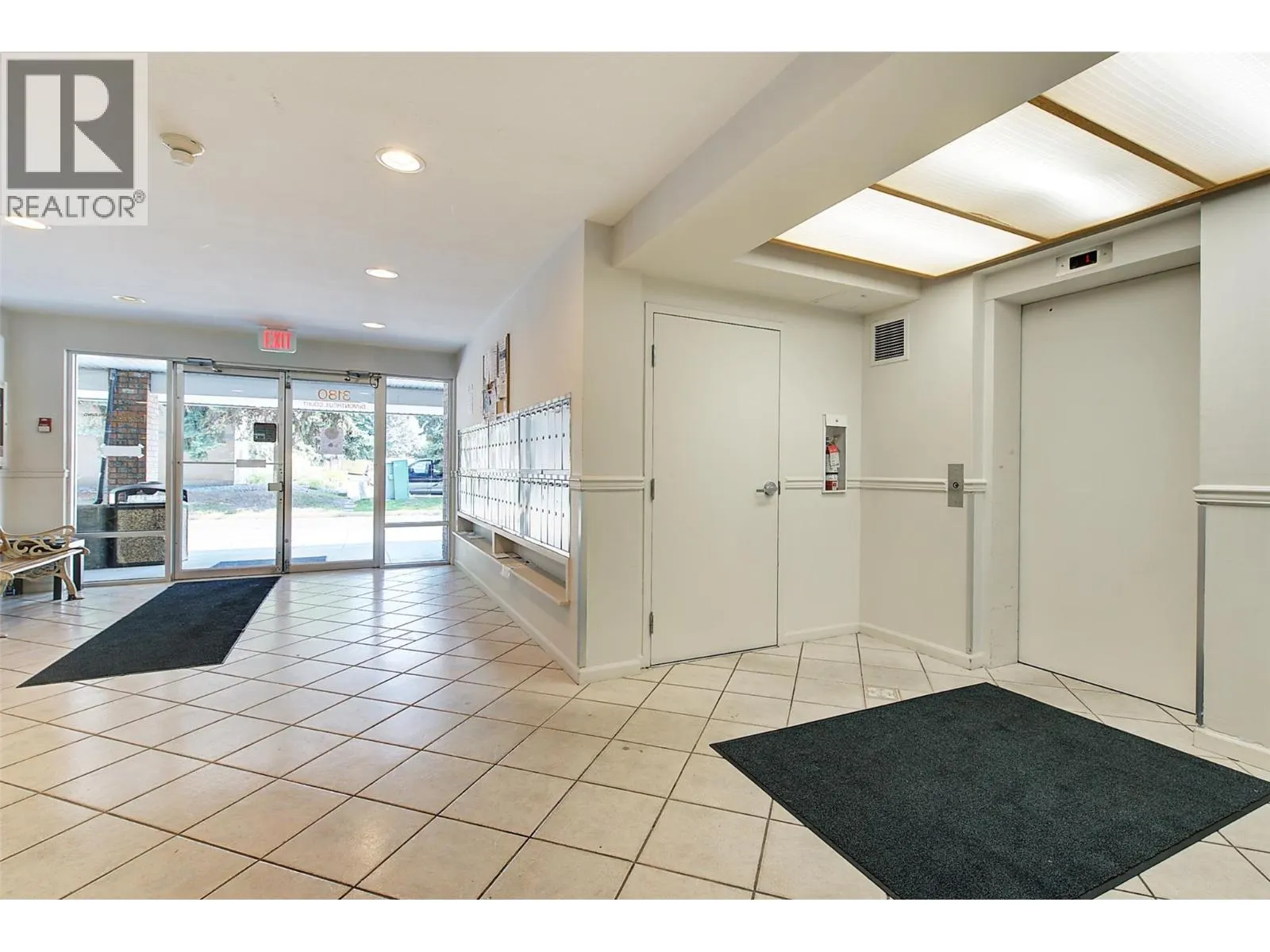 3180 De Montreuil Court Unit# 407