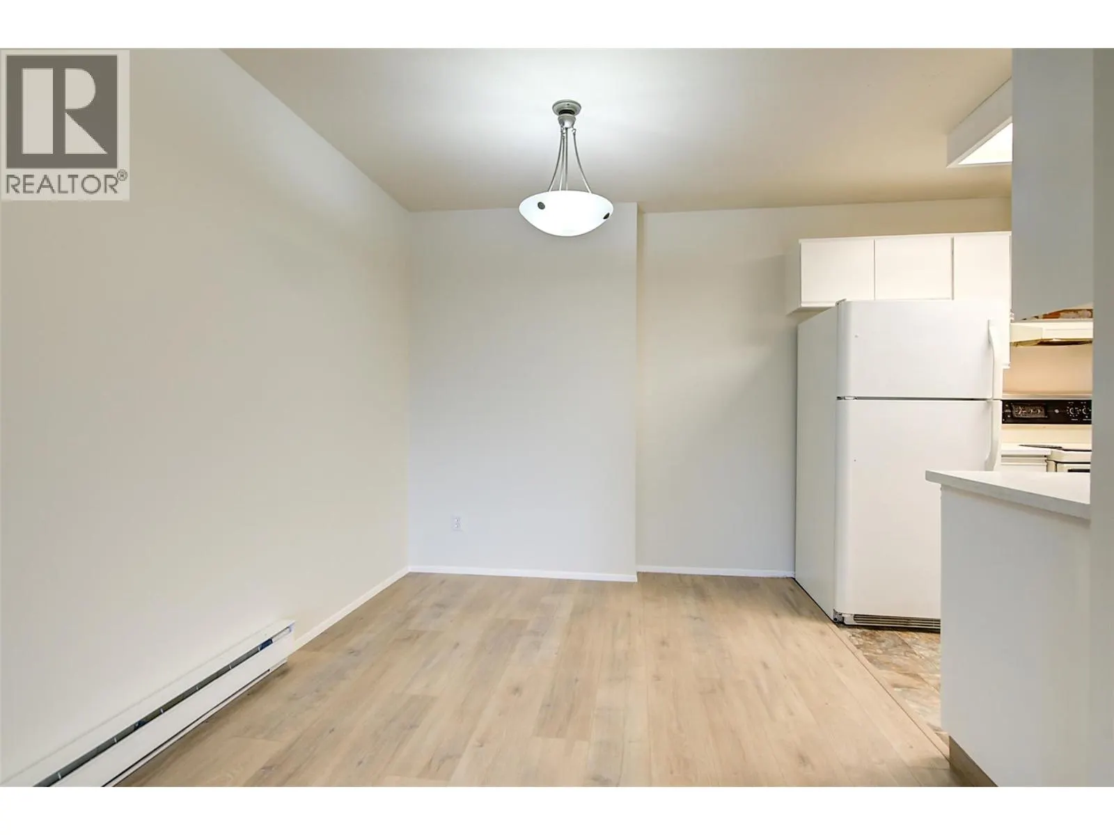 3180 De Montreuil Court Unit# 407