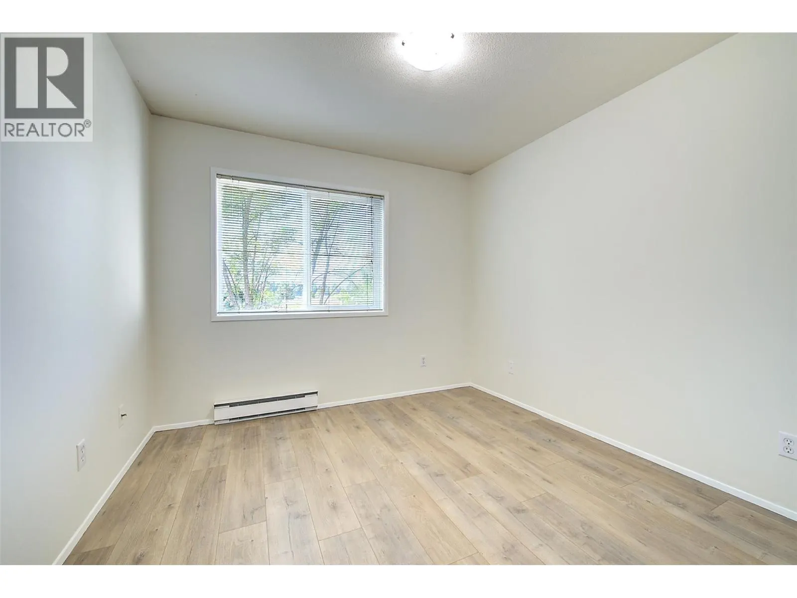 3180 De Montreuil Court Unit# 407