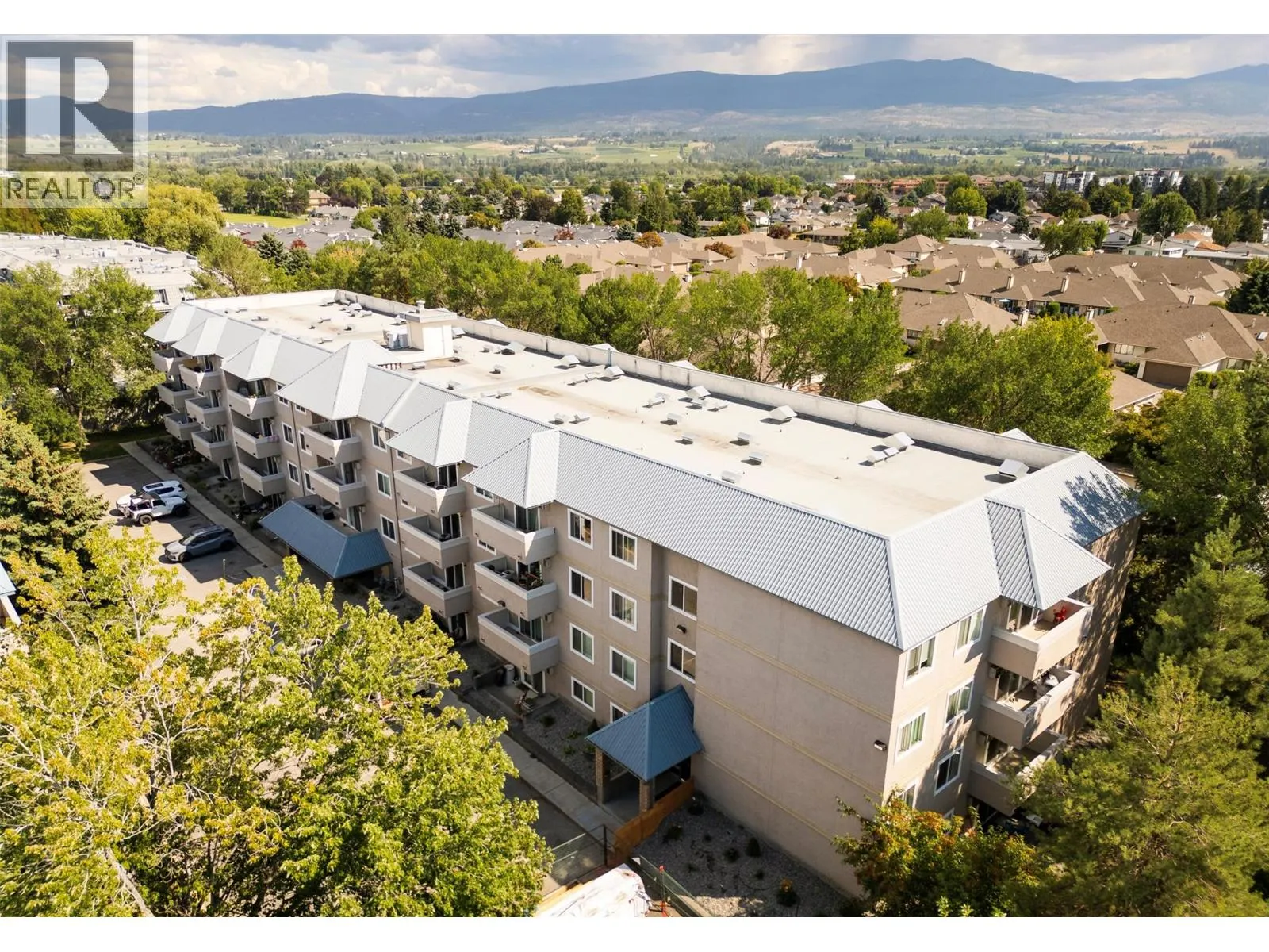 3180 De Montreuil Court Unit# 407