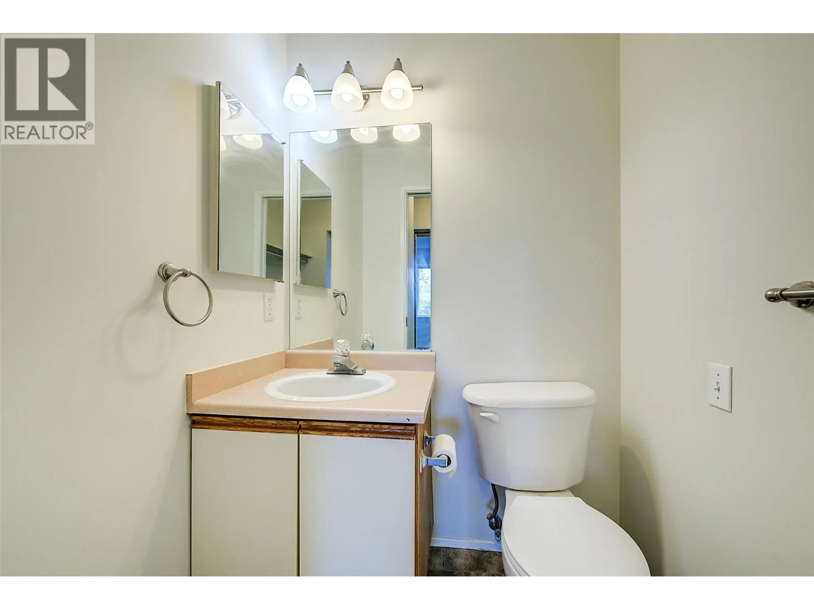 3180 De Montreuil Court Unit# 407