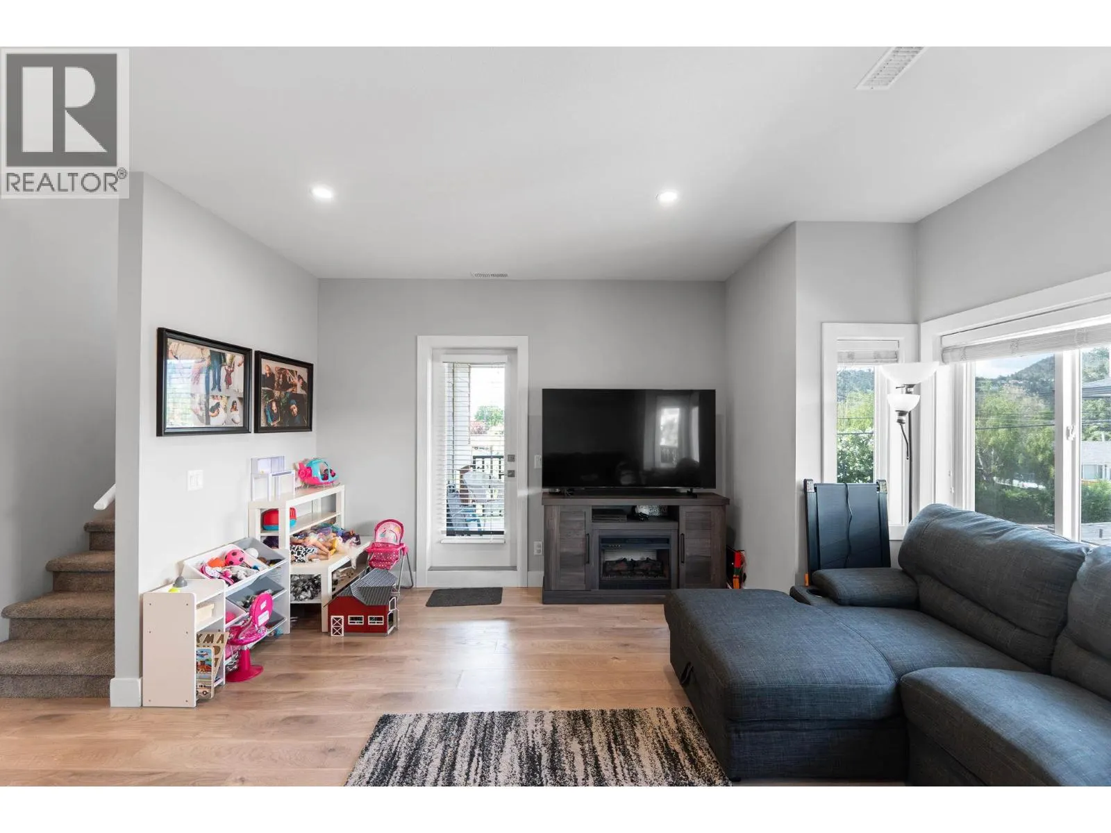 255 Taylor Road Unit# 1