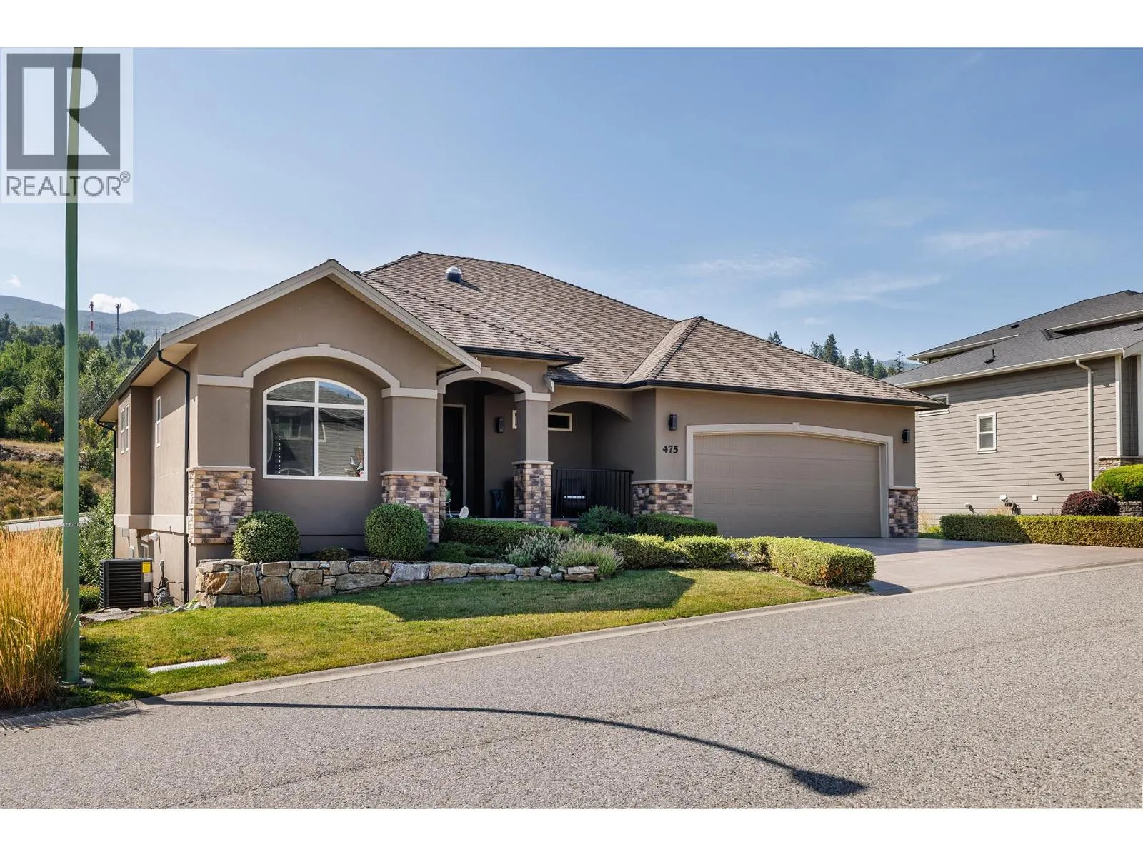 475 Swan Drive