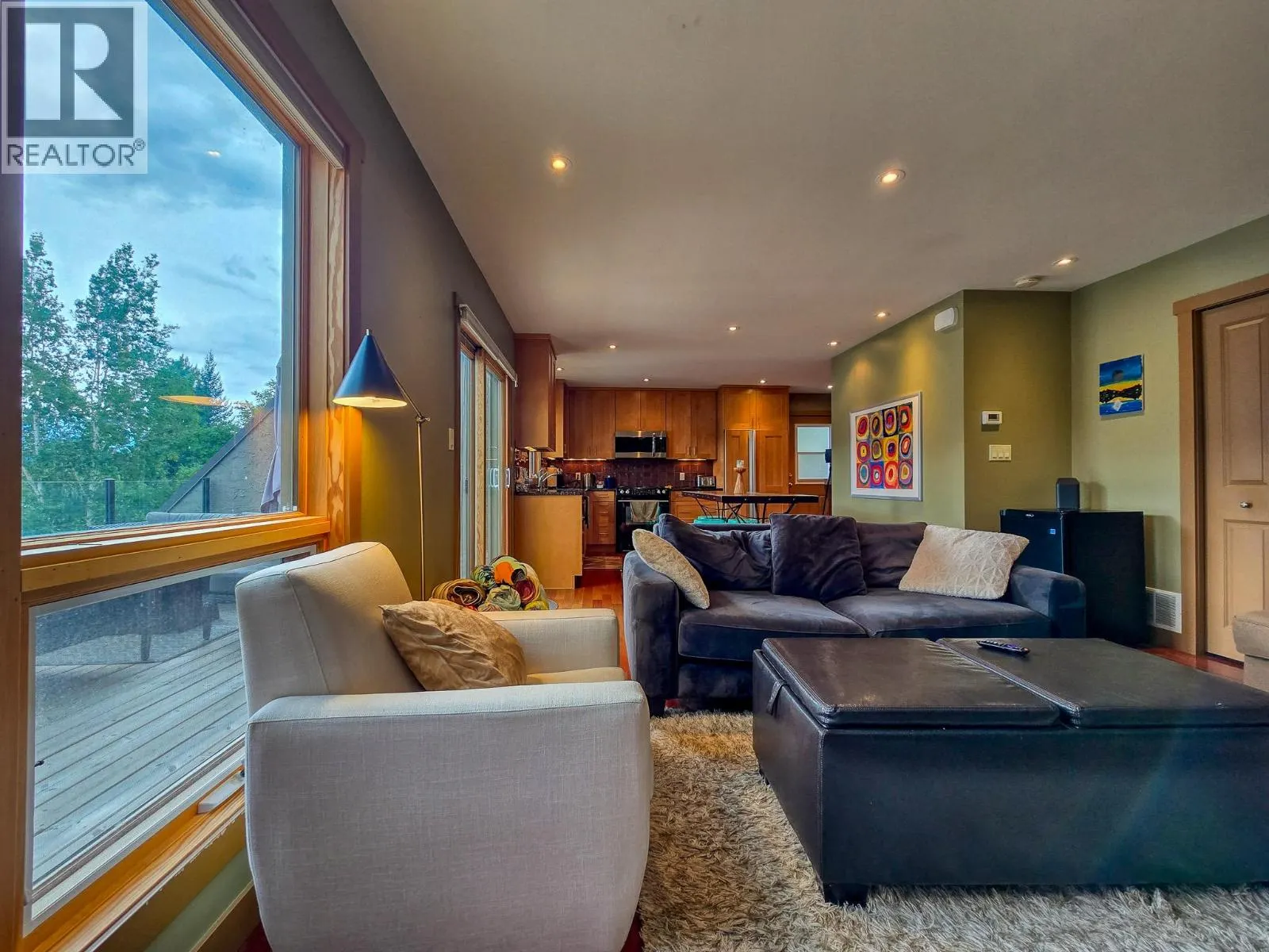 1521 2ND Avenue Unit# 4