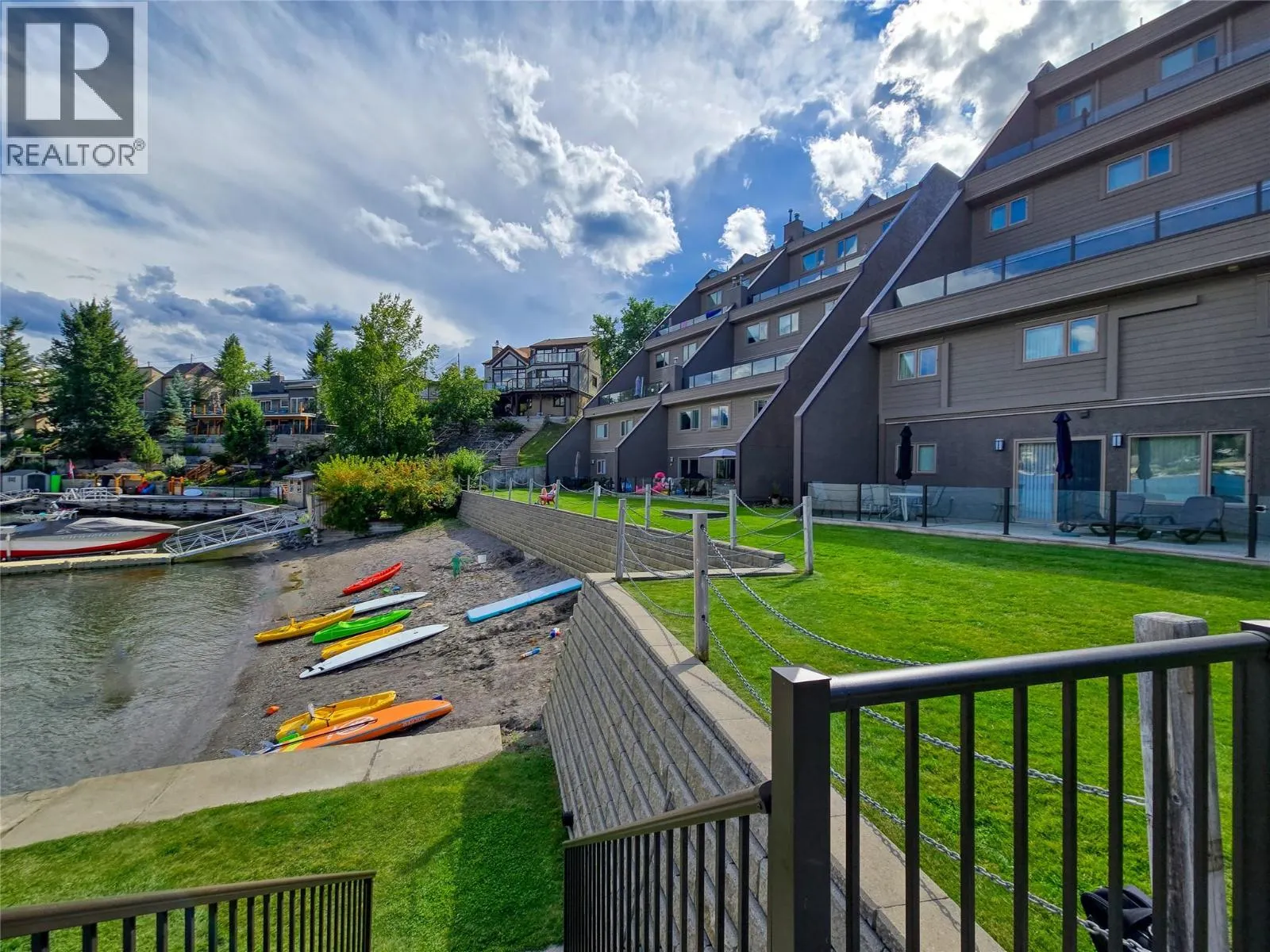 1521 2ND Avenue Unit# 4