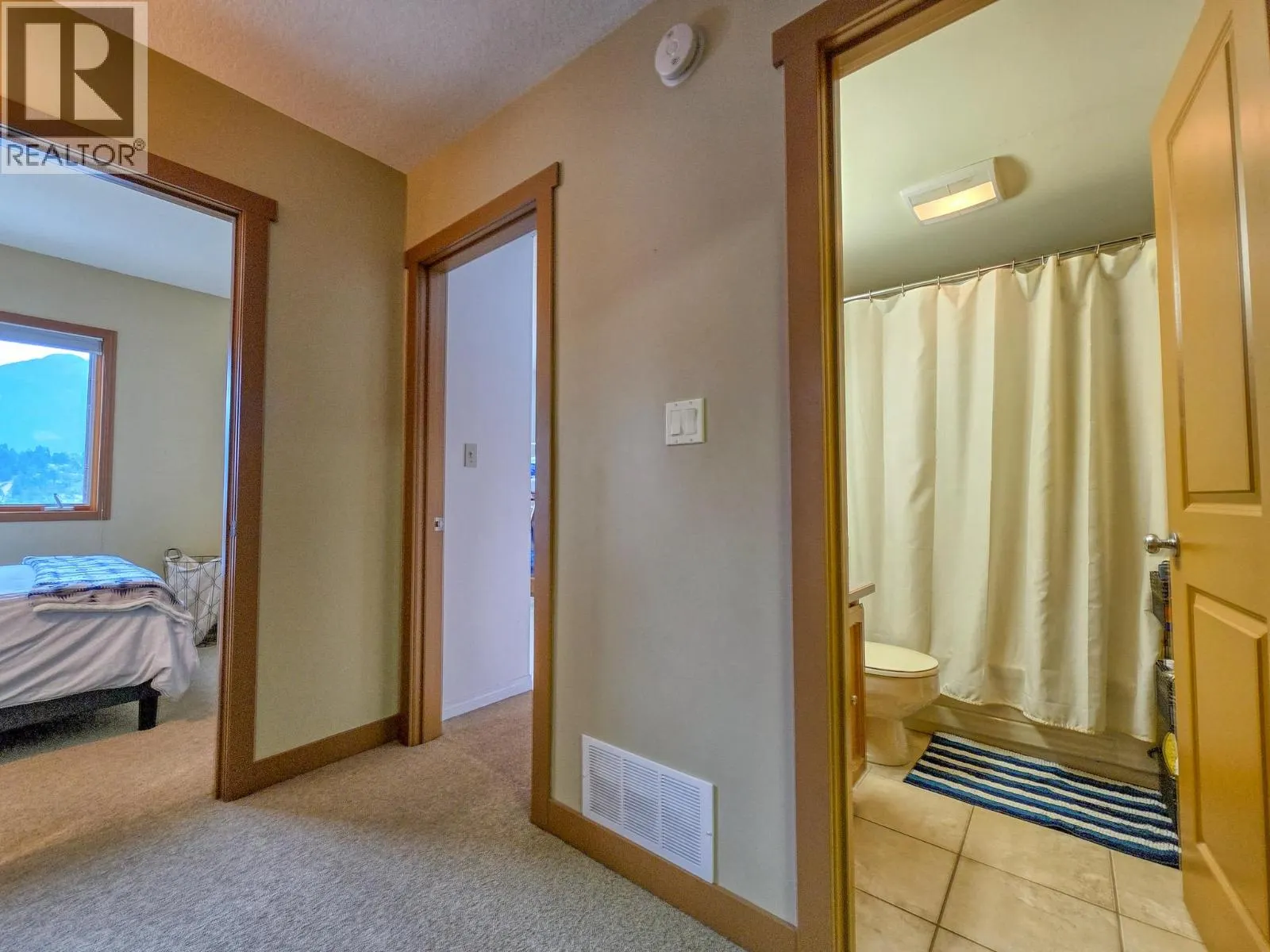 1521 2ND Avenue Unit# 4