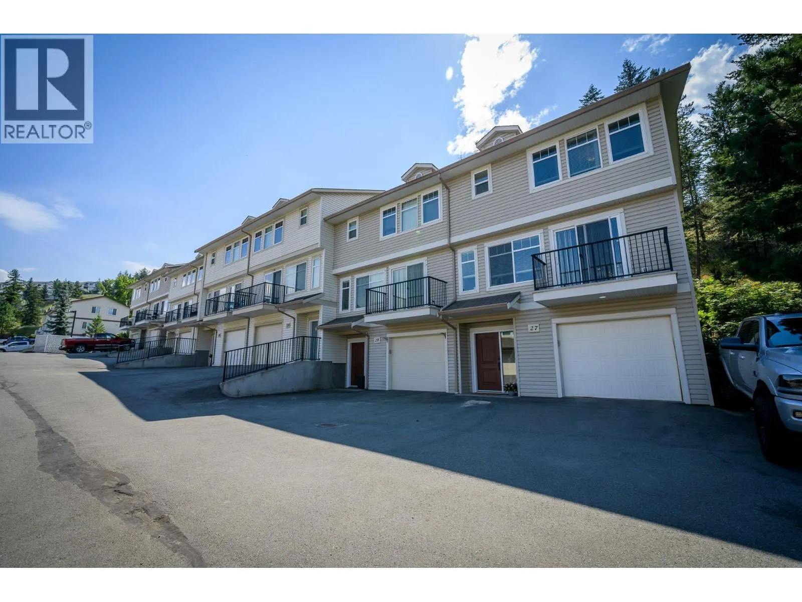 1990 Pacific Way Unit# 27