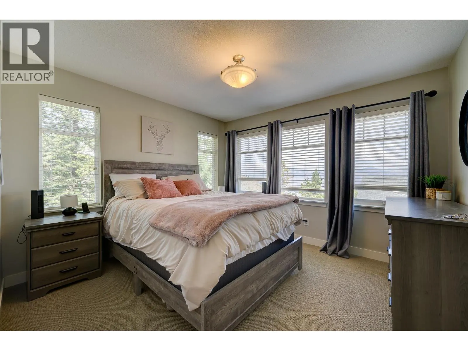 1990 Pacific Way Unit# 27