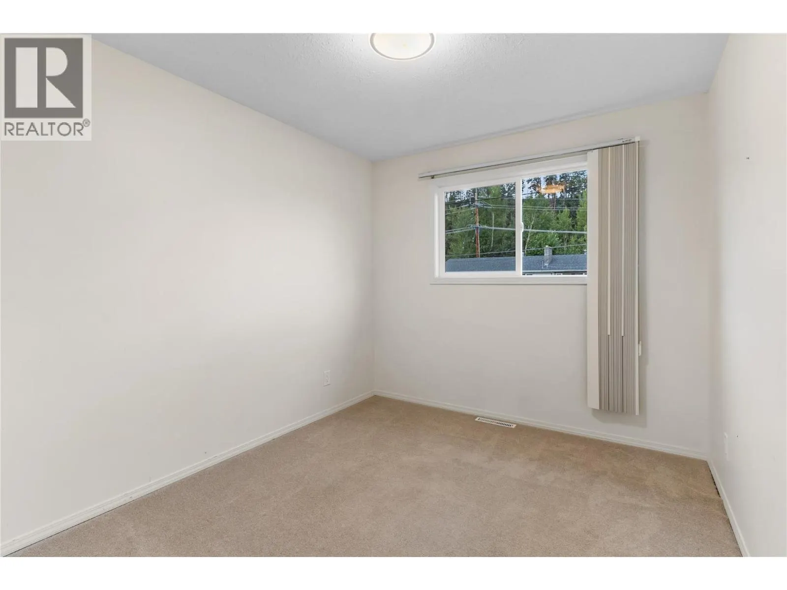1390 Creekside Road