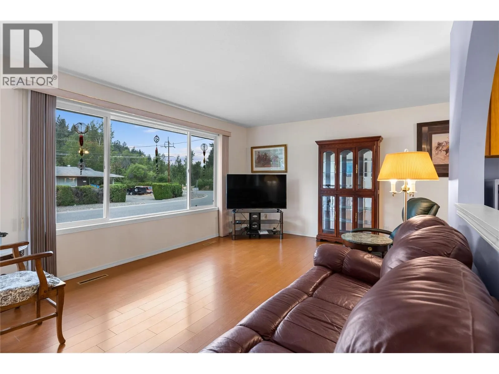 1390 Creekside Road