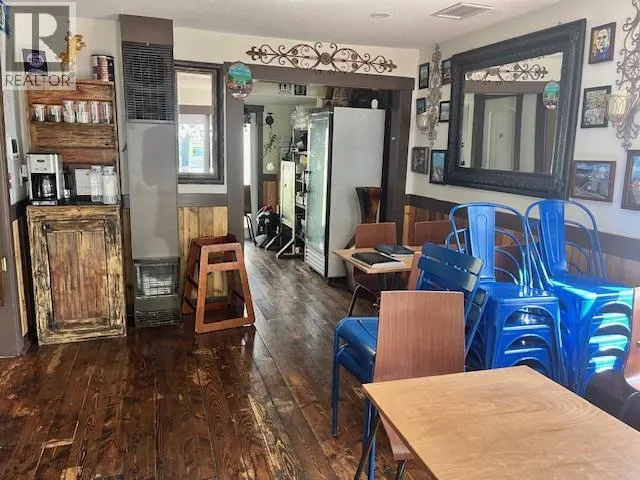 482 West Avenue
