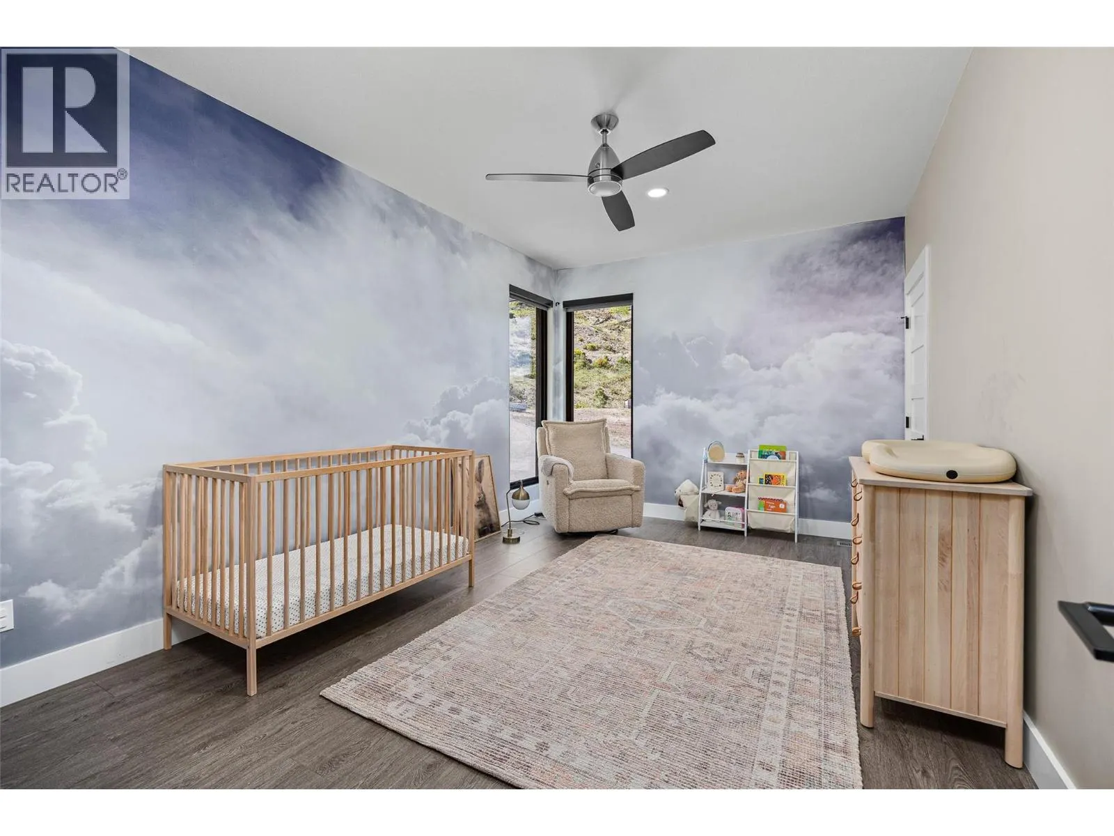 6101 Lakeshore Road
