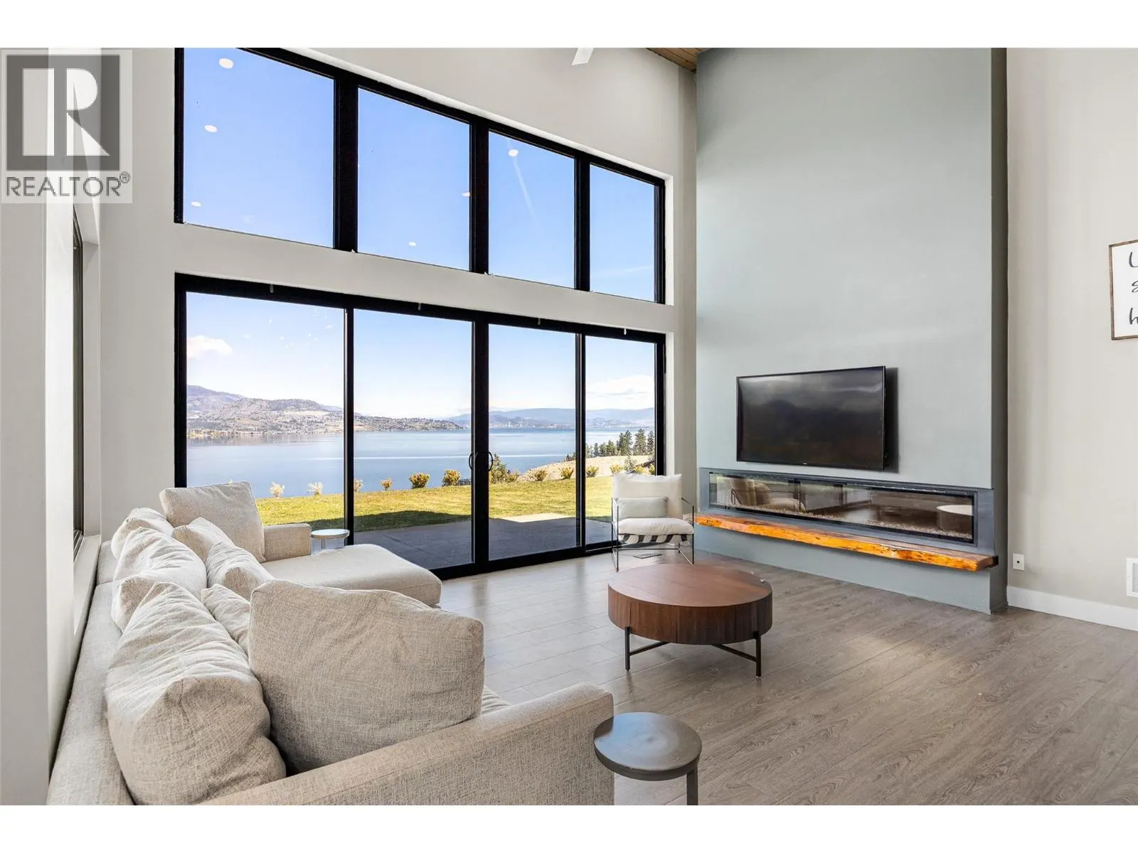 6101 Lakeshore Road
