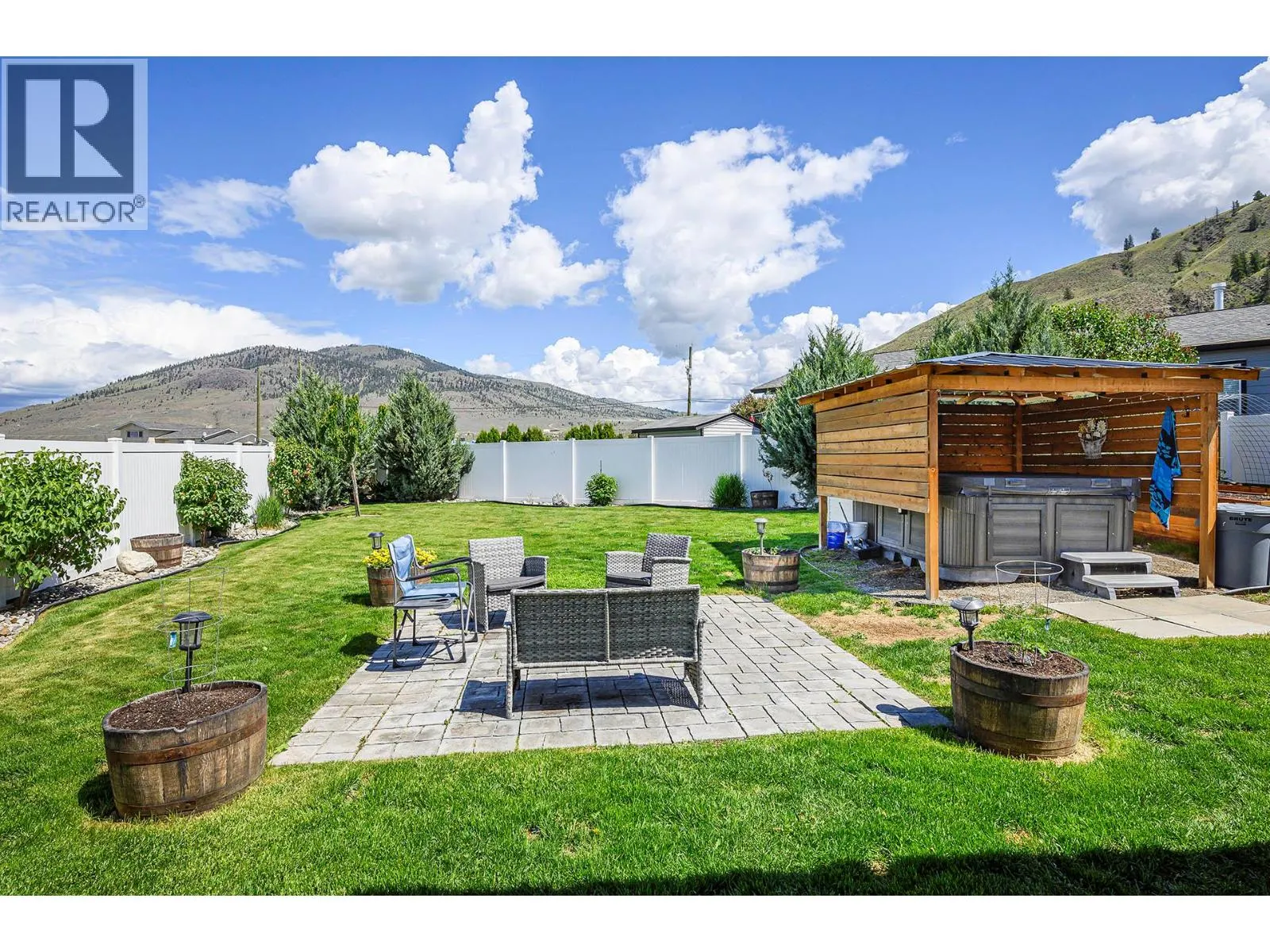 1030 RICARDO Road Unit# 5