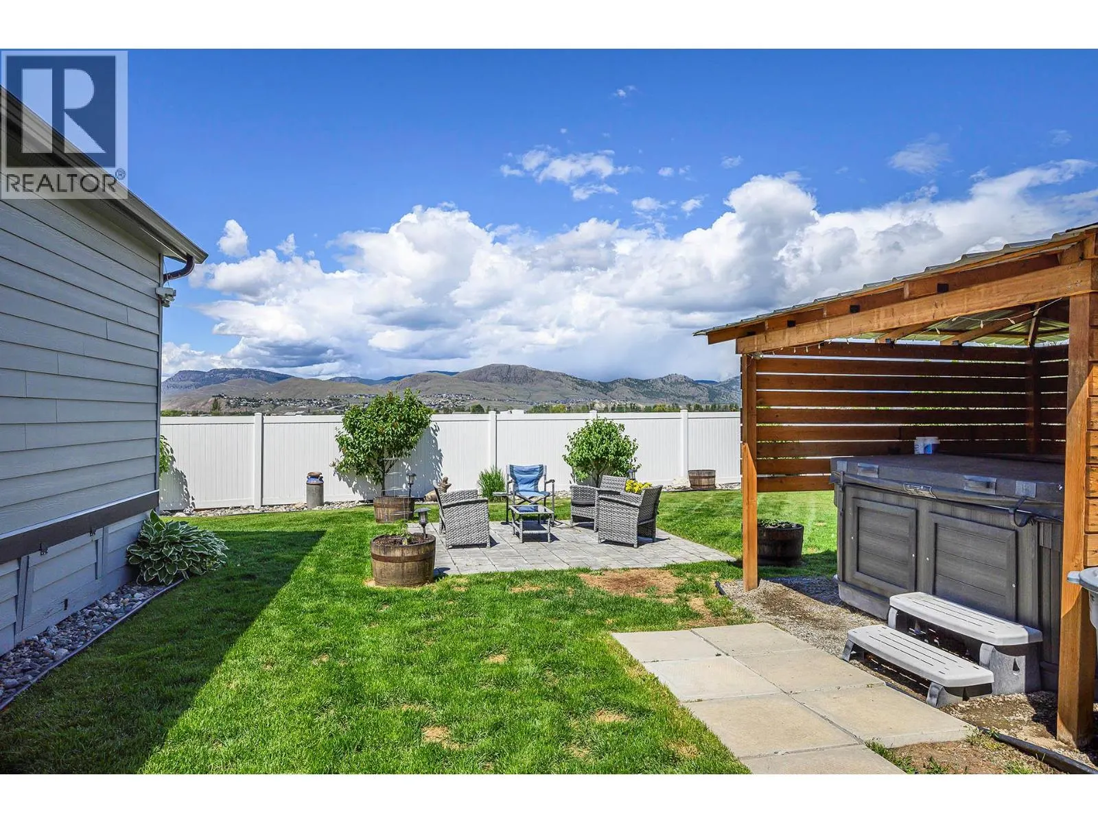 1030 RICARDO Road Unit# 5