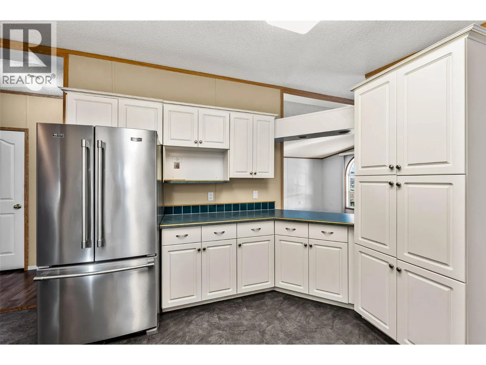 3099 SHUSWAP Road Unit# 40