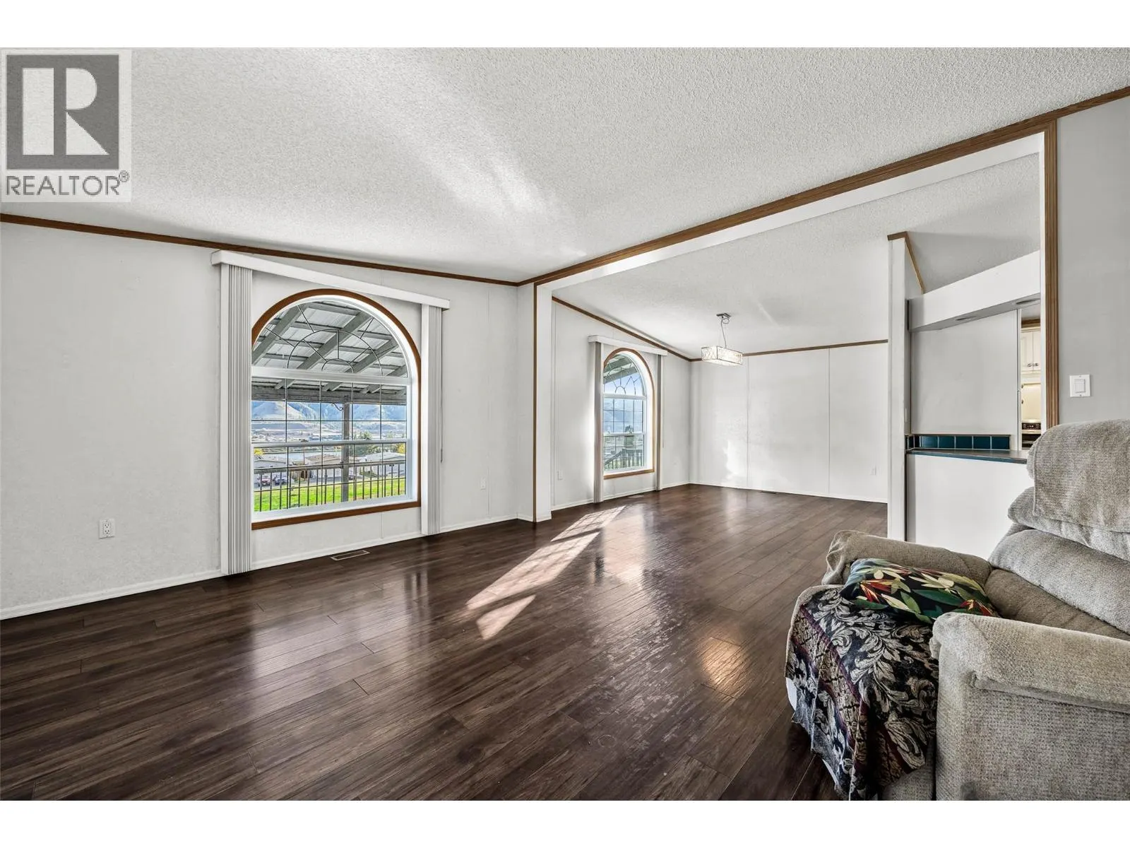 3099 SHUSWAP Road Unit# 40