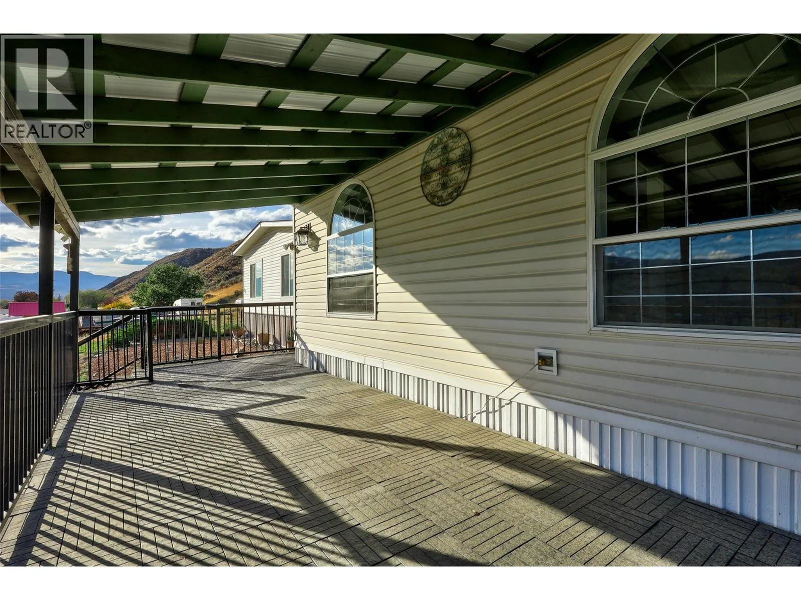3099 SHUSWAP Road Unit# 40