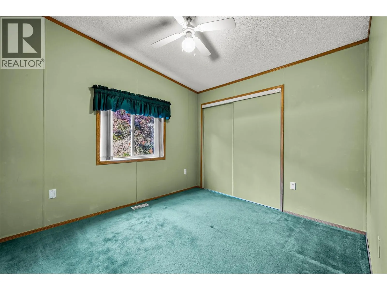 3099 SHUSWAP Road Unit# 40