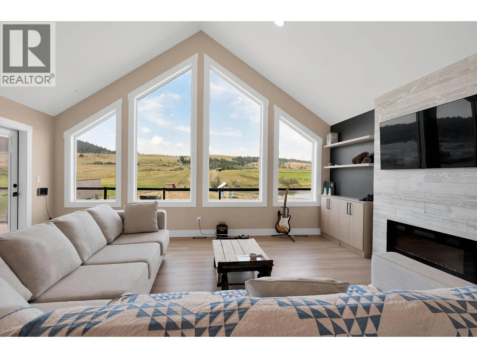 3797 PRINCETON KAMLOOPS Highway