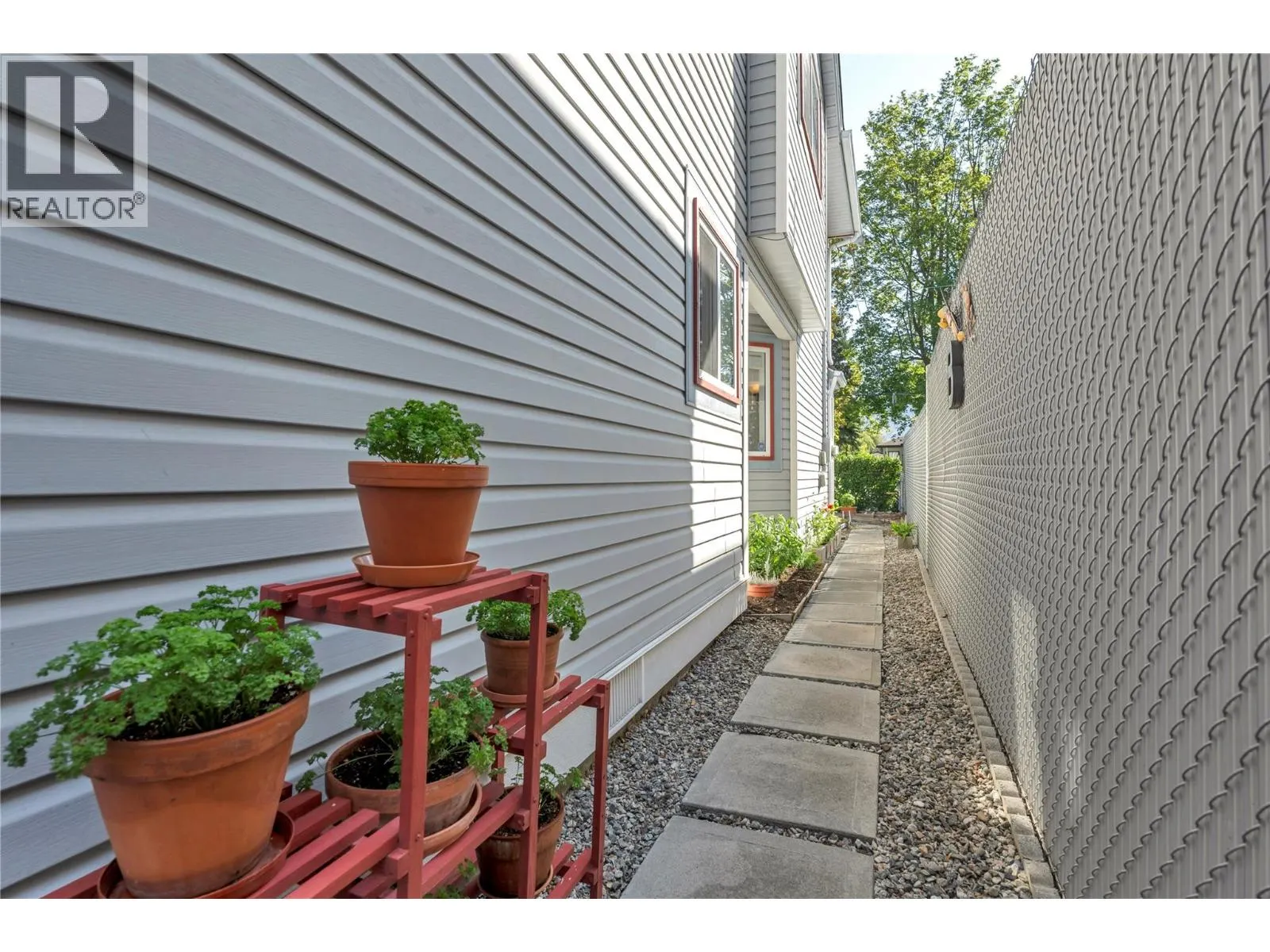 633 Latimer Street Unit# 101