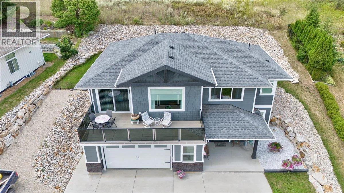 2016 Mountain View Avenue