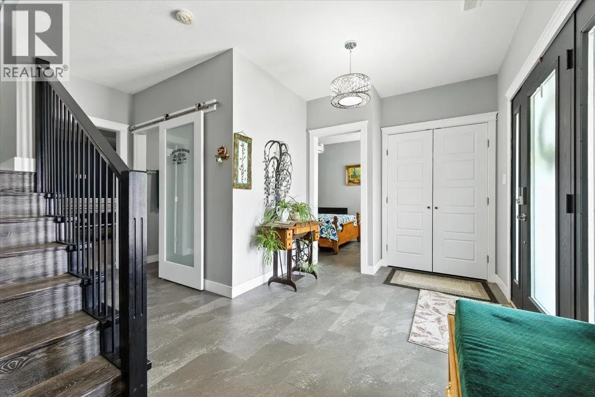 2016 Mountain View Avenue