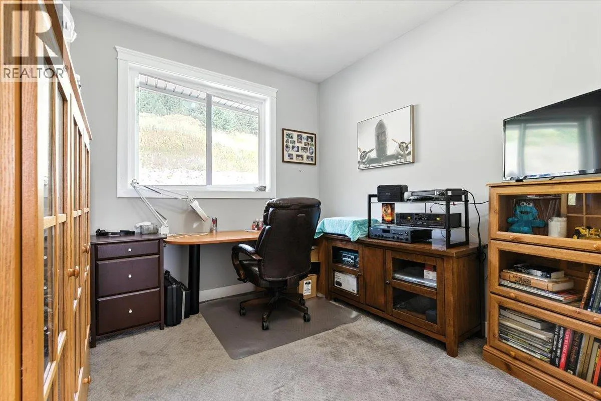 2016 Mountain View Avenue