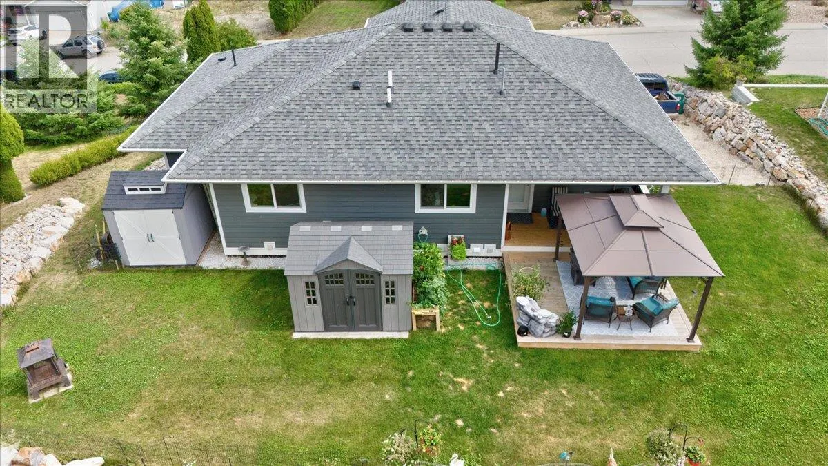 2016 Mountain View Avenue