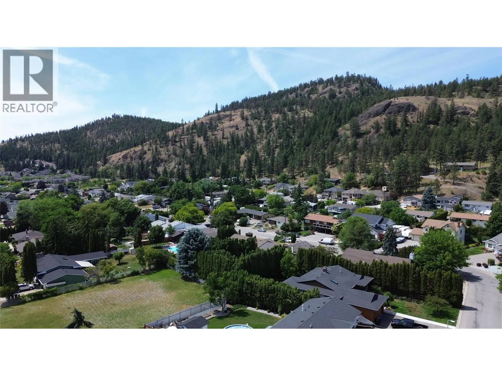 308 McTavish Road
