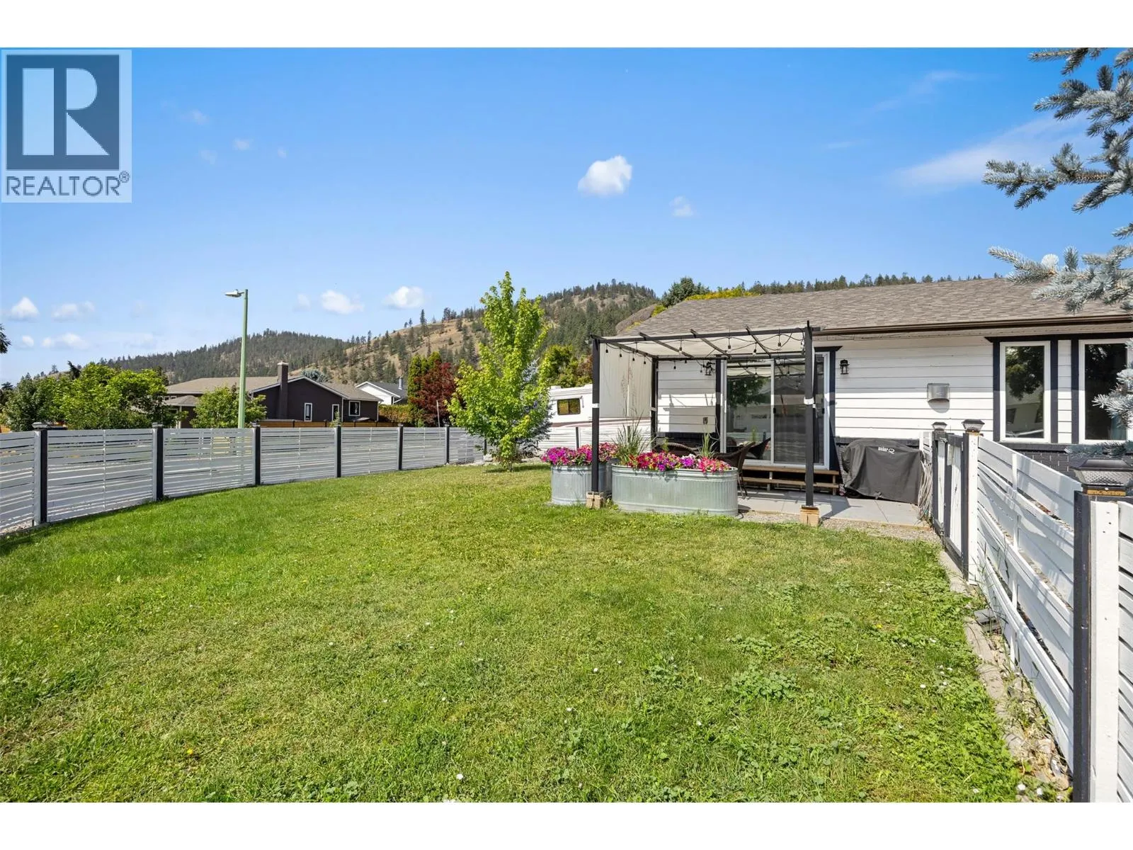 308 McTavish Road