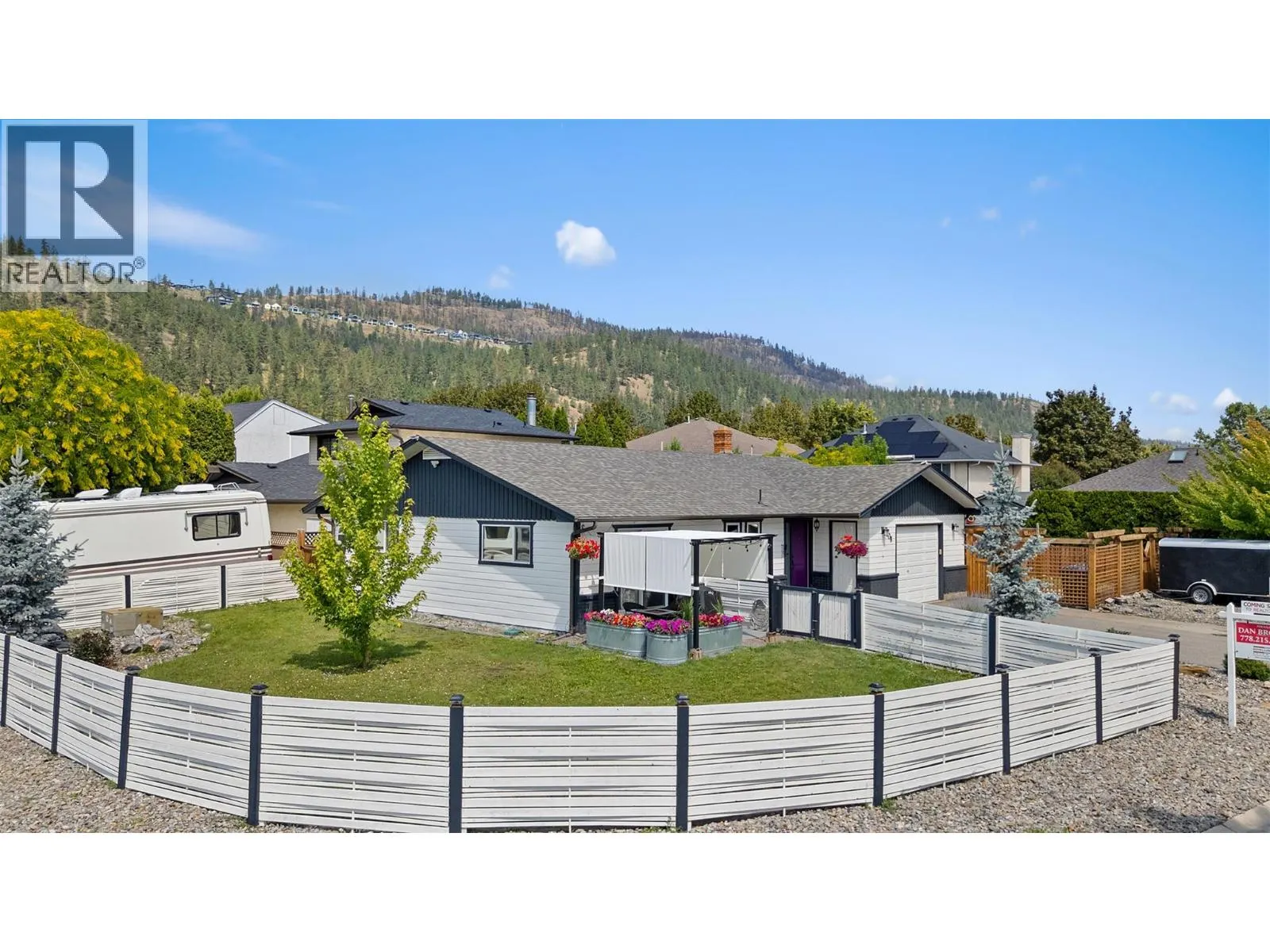 308 McTavish Road