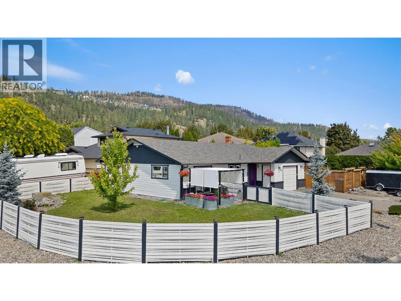 308 McTavish Road