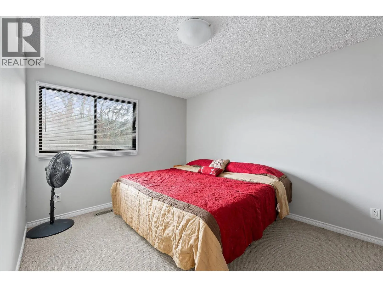2100 43 Avenue Unit# 409